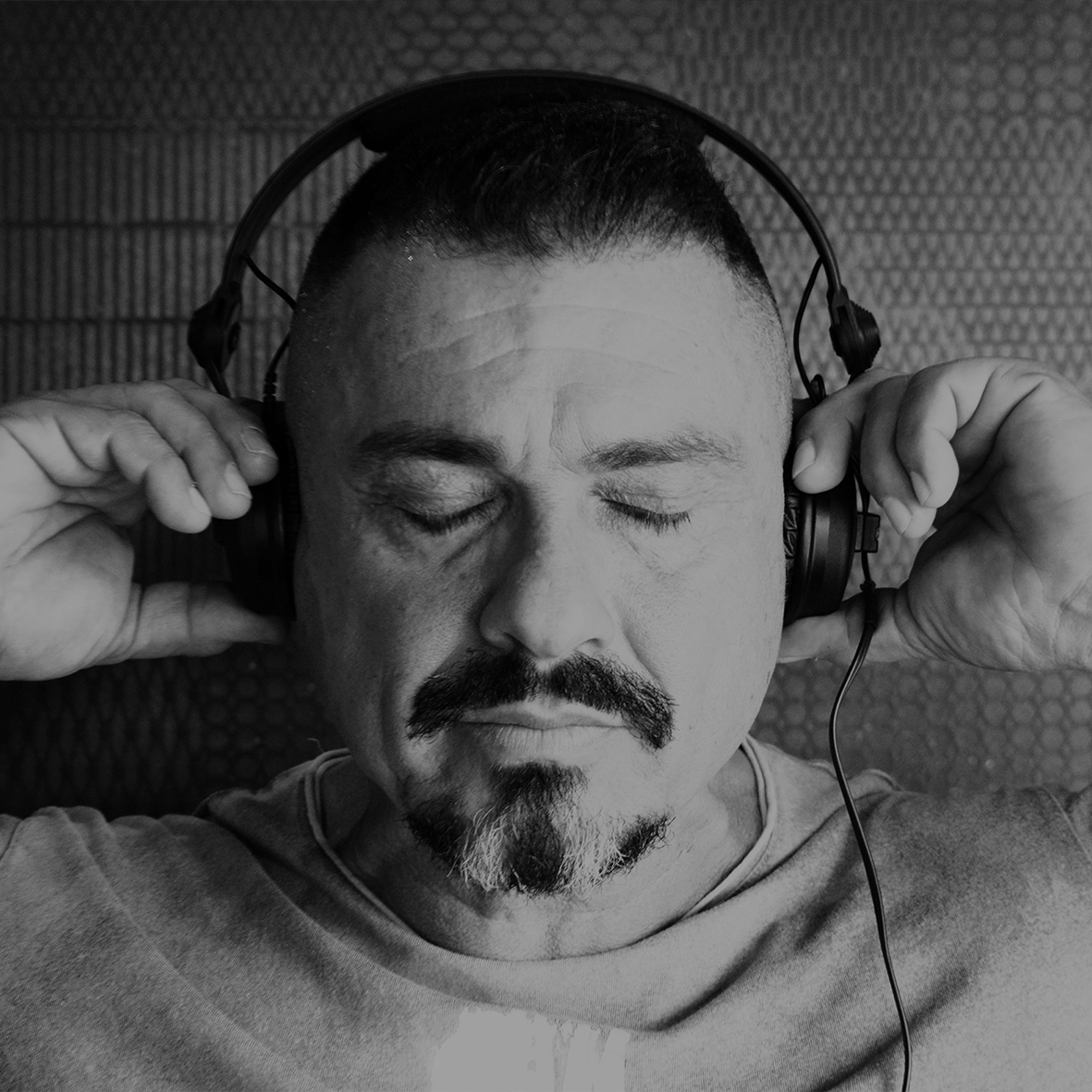 balibrea deejay dj techno lgtb e